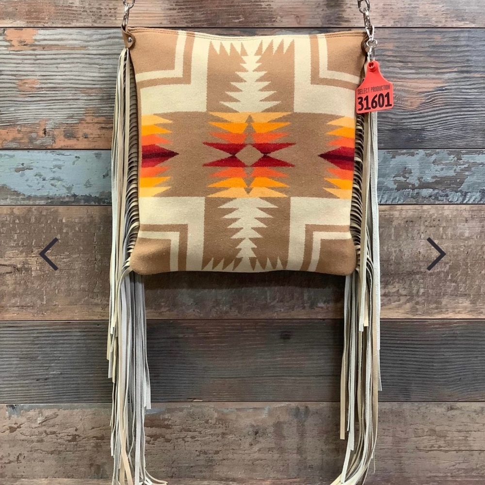 Southwestern Fringe Shoulder Bag - Picture 2 of 4